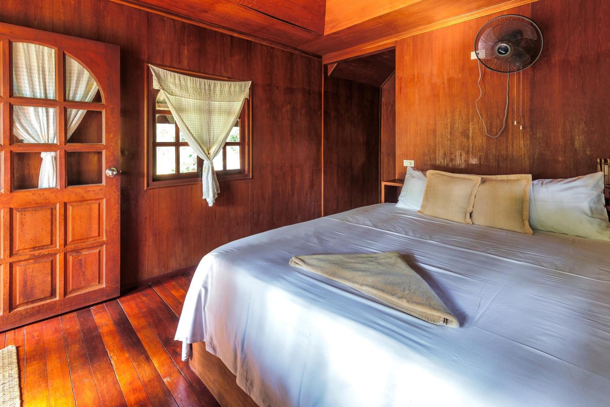 Why Nam Beach Haad Yuan Extérieur photo
