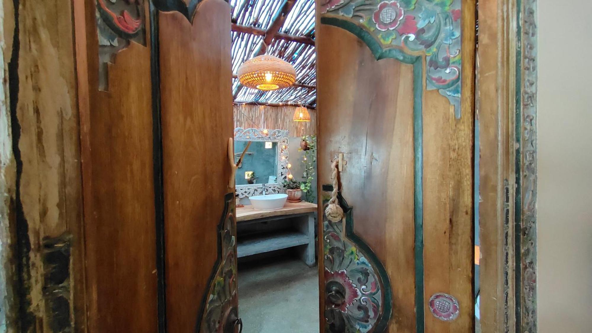 Why Nam Beach Haad Yuan Extérieur photo
